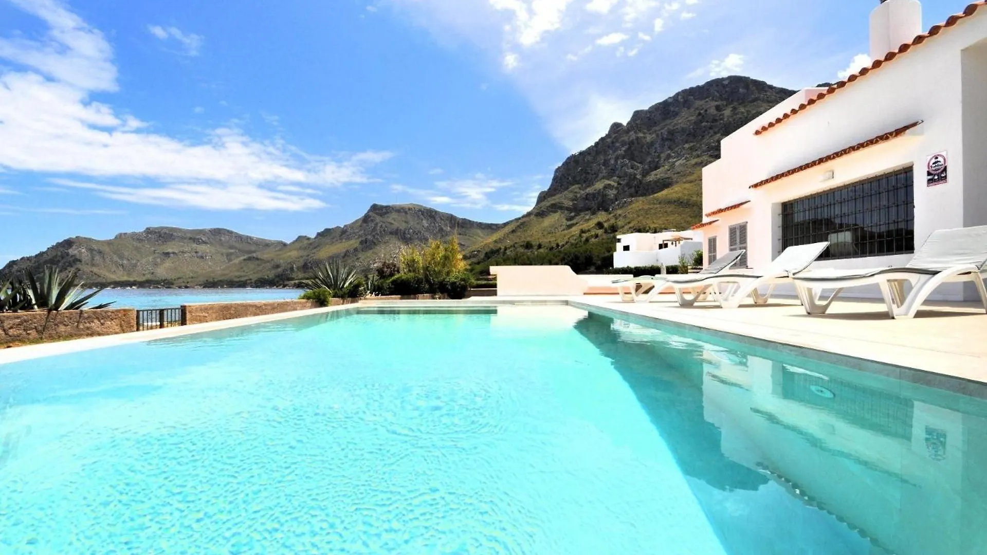 Ferienhaus Mit Privatpool Fuer 8 Personen Ca 170 Qm In Arta, Mallorca Nordostkueste Von Mallorca